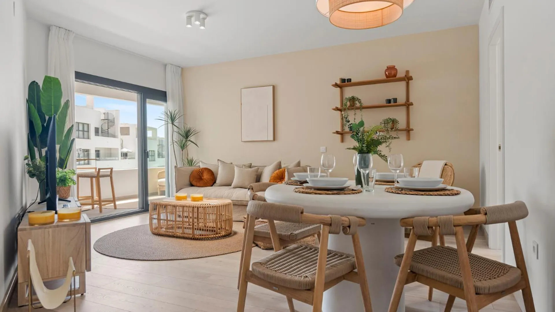Casa Alegra Estepona City Center