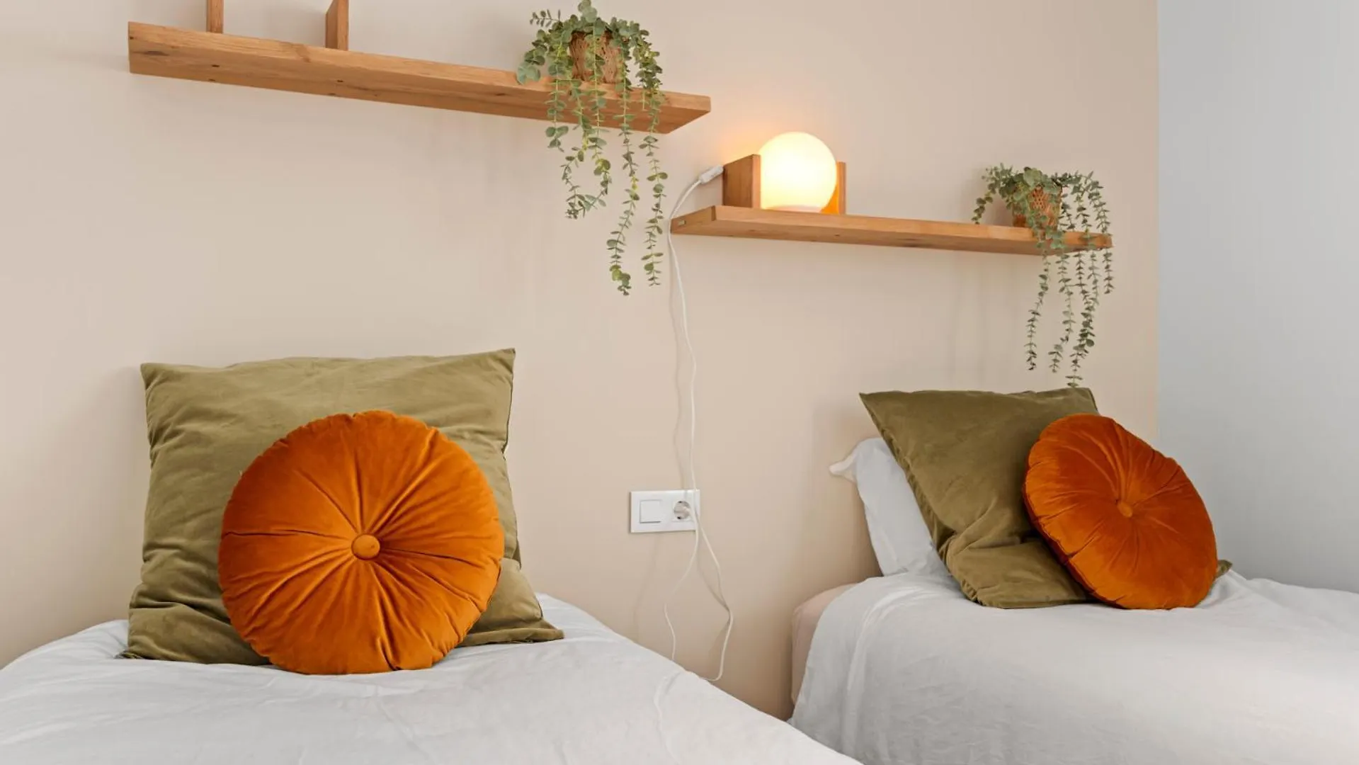 Casa Alegra Estepona City Center Apartment