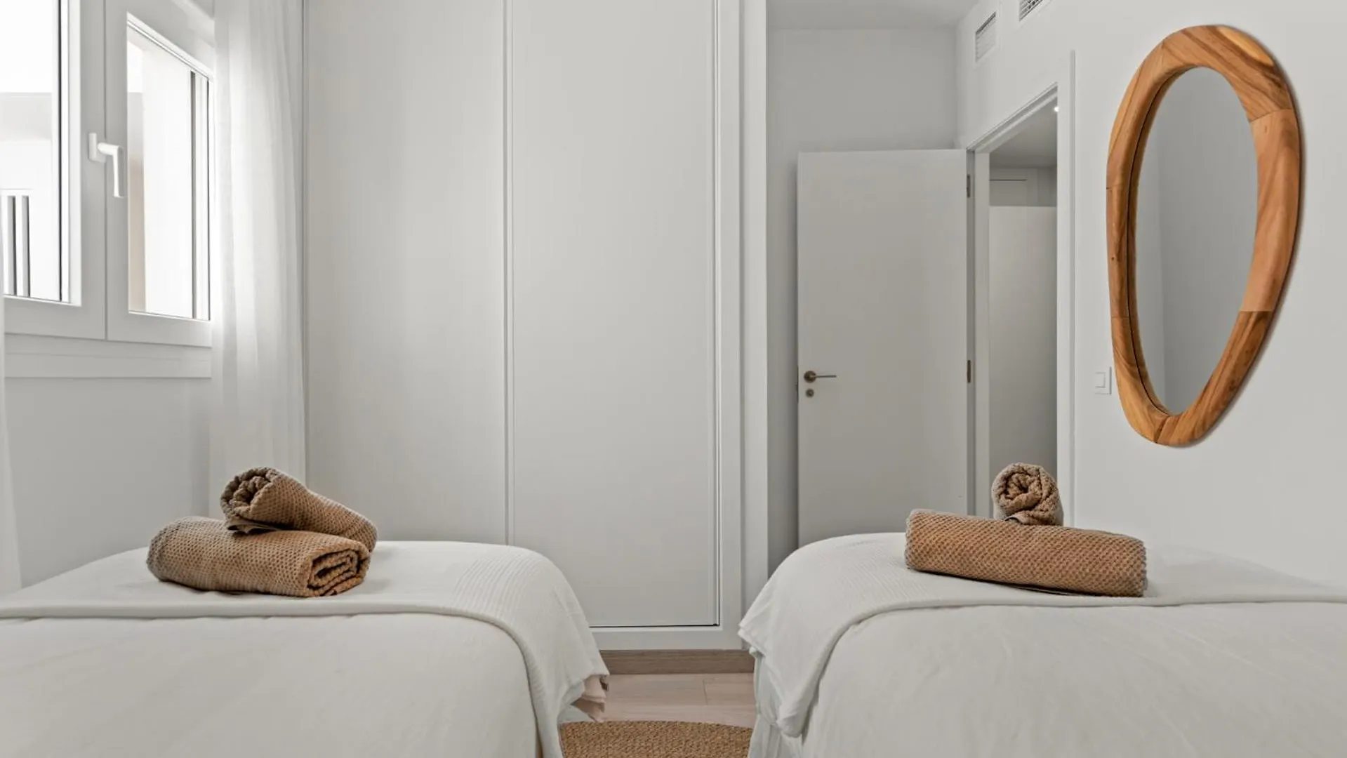 아파트 Casa Alegra Estepona City Center